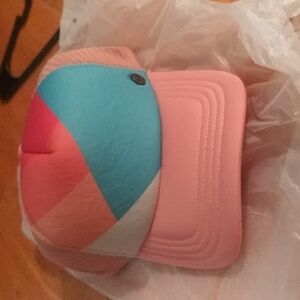 Zyia Active colorful hat